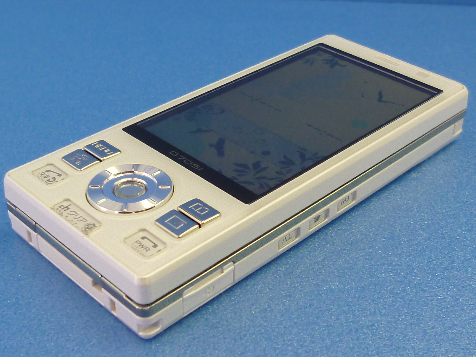 モバイル市場○美品○docomo○D705i○ドコモ○中古白ロム○即決 